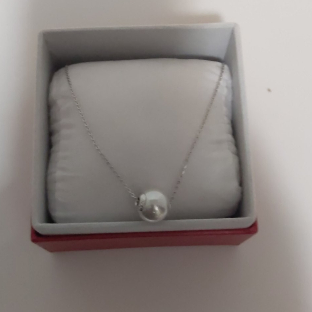Majorica pearl necklace